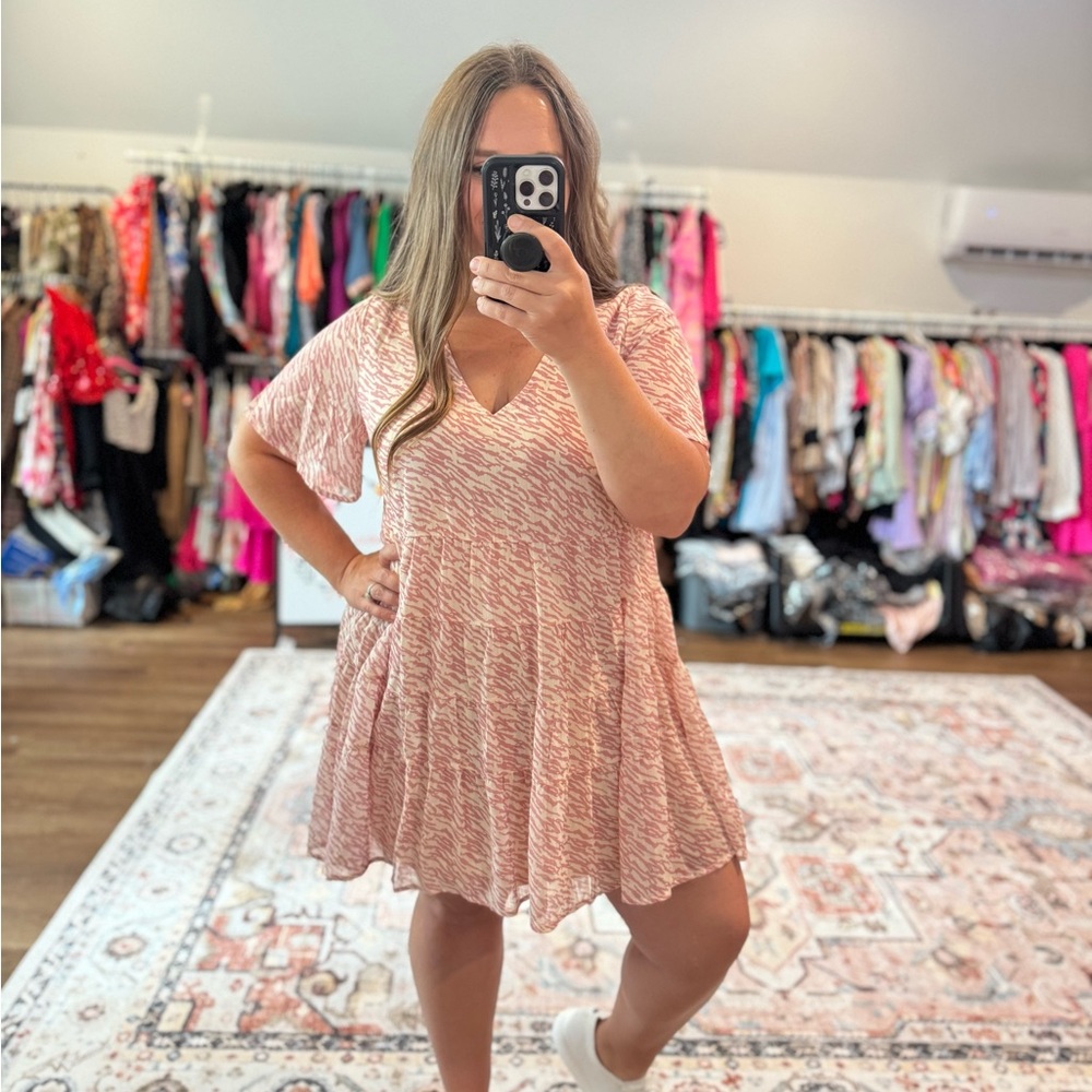 Women's Pink V-Neck Dress